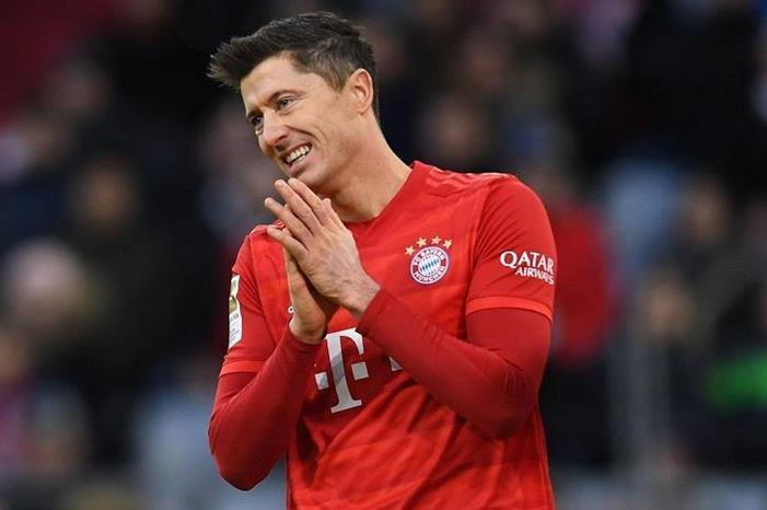 مدرب بايرن ميونخ يفتح الباب أمام رحيل ليفاندوفسكي ليفاندوفسكي