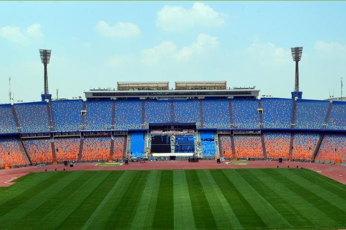 وفاة لاعب مصري معتزل أثناء مباراة ودية لتأبين صديقه erhh