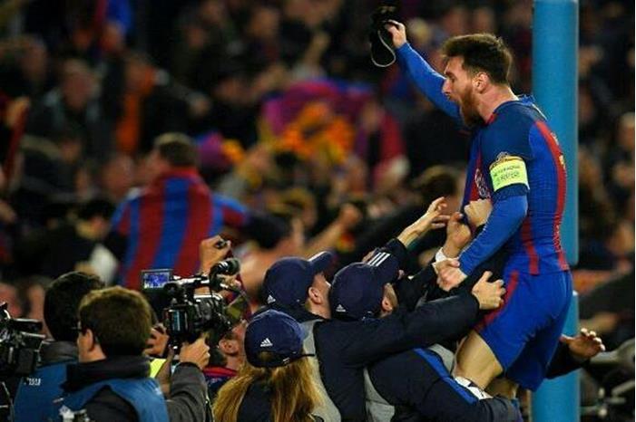 ليونيل ميسي يصنع أزمة في ميامي 17204405_10210247063844740_1514786875_n