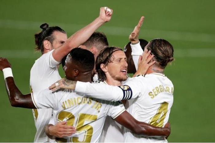 98-102908-real-madrid-mercato-martin-odegaard_700x400