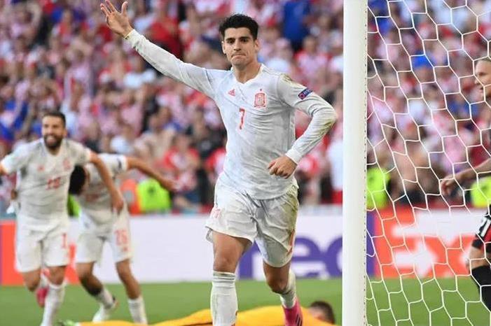 إسبانيا تخشى مفاجآت سويسرا في ربع نهائي 2020 jhkmjhk