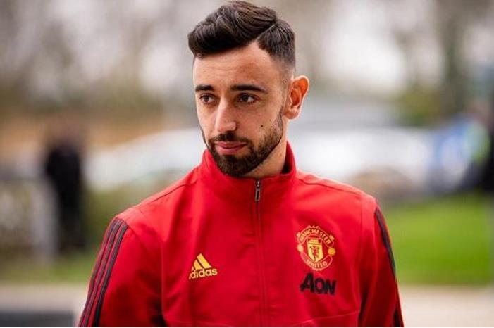 برونو فيرنانديز يوجه رسالة لسانشو 138-165800-bruno-fernandes-most-expensive_700x400