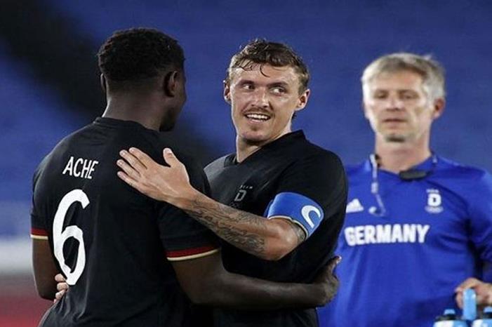 462b93705a653199a3818b30ae59246f