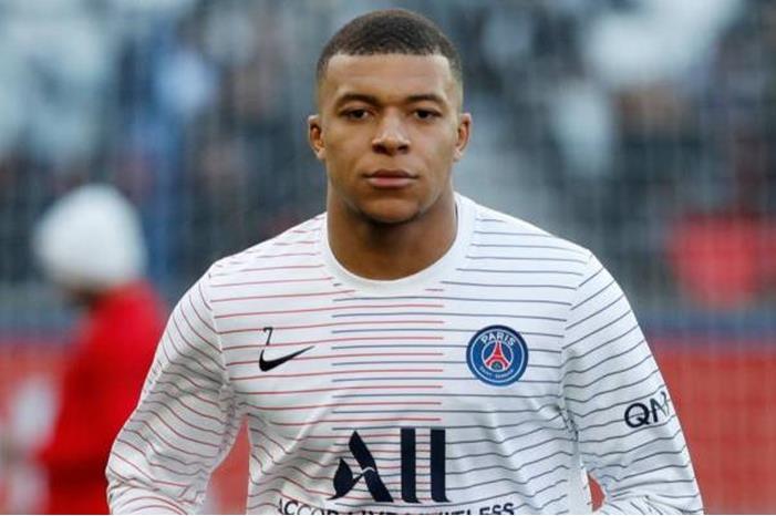 مبابي يتمسك بحلمه الكبير في باريس سان جيرمان 122-021820-mbappe-free-transfer-real-madrid-psg_700x400