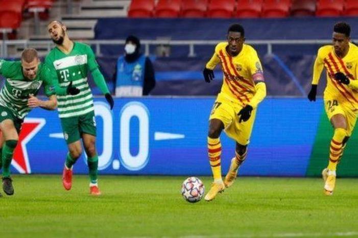 تفاصيل اتفاق برشلونة مع ليدز يونايتد لعقد صفقة جديدة  firpo