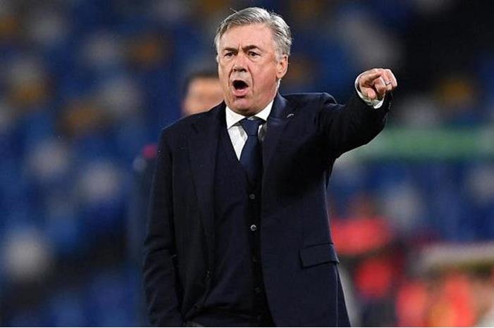 طلب غير معتاد من أنشيلوتي للاعبي ريال مدريد 163-162848-everton-anchelotti-assistants_700x400