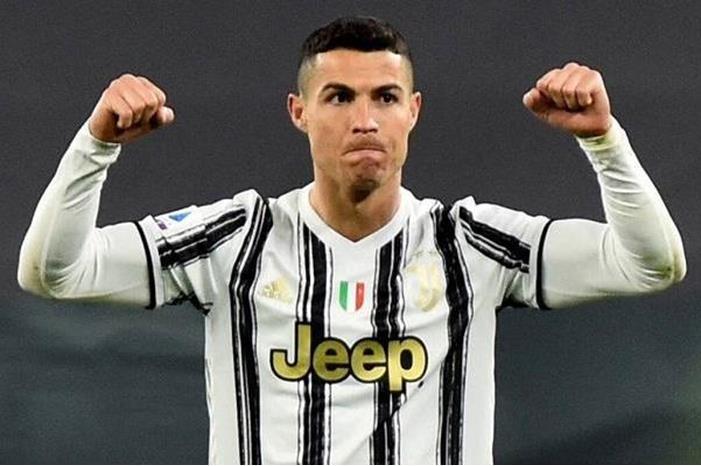 163-125840-crisitiano-ronaldo-mbappe-juventus-renewal_700x400