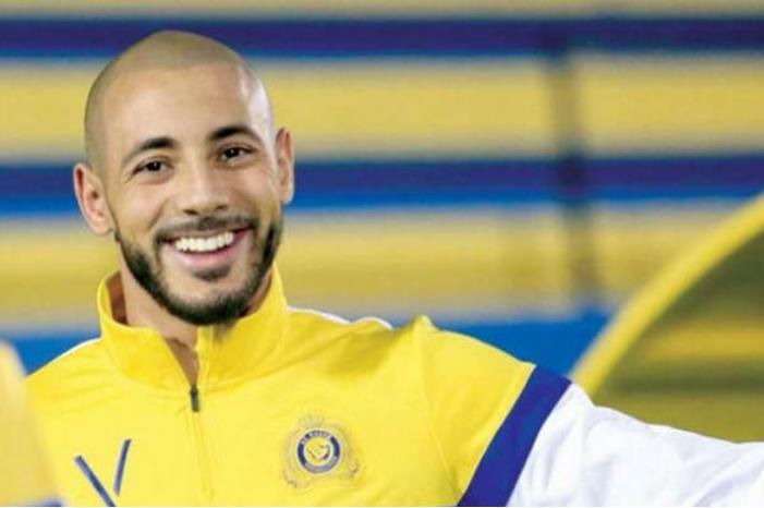 122-025533-nour-amrabat-alnasr-contract_700x400