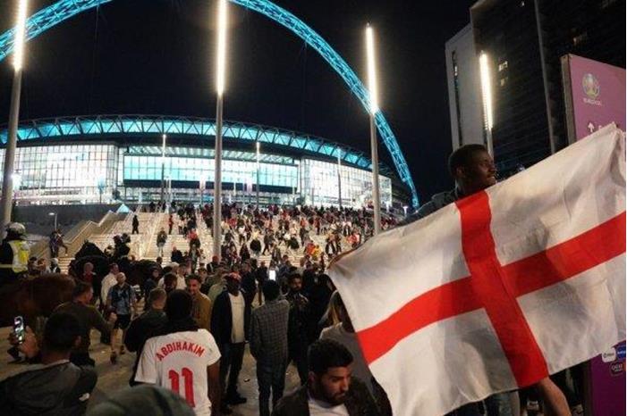 الاتحاد الانجليزي يعزز الاجراءات الامنية حول ويمبلي 4313254_1625815165