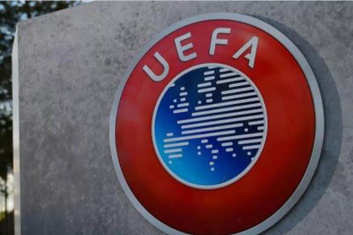 يويفا يعلن حكم نهائي يورو 2020 00215