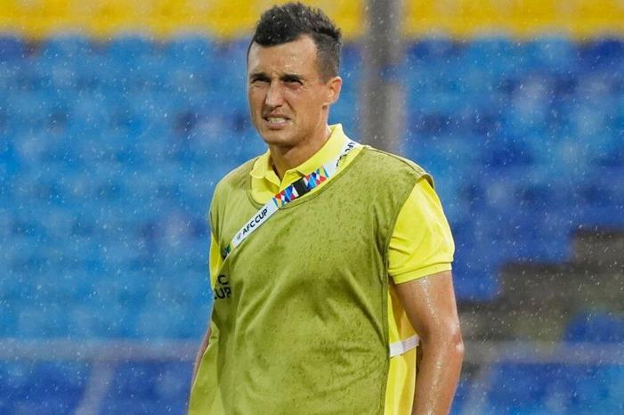 مدرب خوجاند: يجب أن نواصل العمل بقوة إذا أردنا التقدم أكثر في البطولة Rustam-Khodzhaev