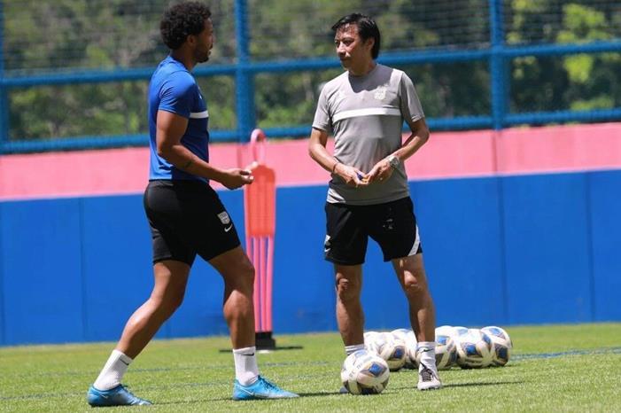 Kitchee's-Alex-Chu-with-Eduardo-Praes