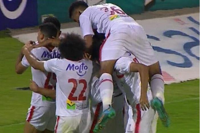 بن شرقي يقود الزمالك لتحقيق فوز ثمين في الدوري المصري (فيديو) 62d303da4236041ba248147c (1)