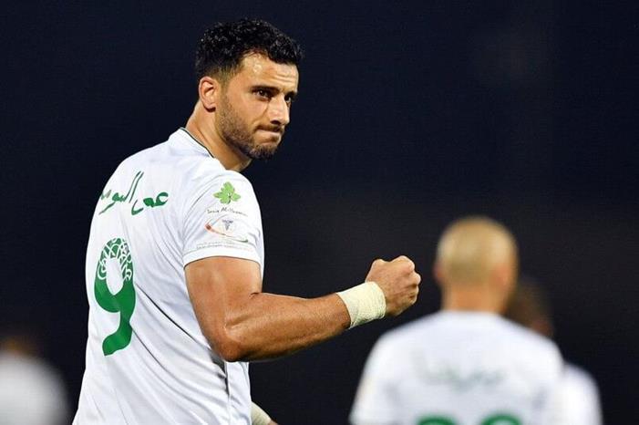 الأهلي السعودي سيحدد مصير عمر السومة وبراداريتش والحسن نداو خلال الأسبوع الحالي omar-1