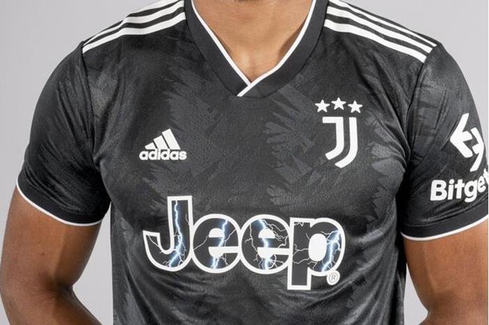يوفنتوس يعلن أن قميصه الاحتياطي مصنوع من مواد معاد تدويرها (فيديو) 62d92c9e4236046a6b70ab86