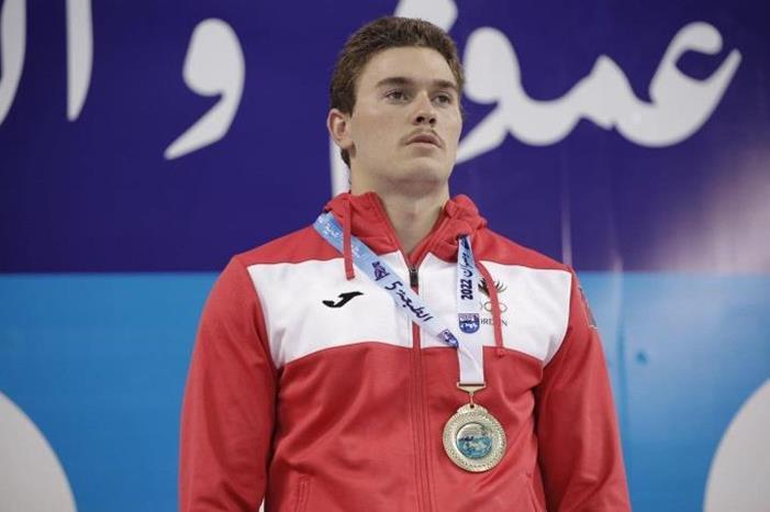 e8cf8d1ef8ffe9ddf3cb45bc40ae64cb_718_520_t_t_f