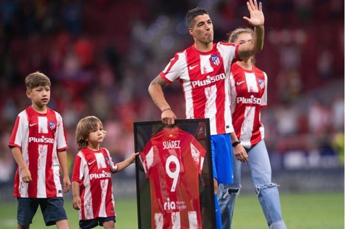 رسميا.. سواريز يعود إلى ناسيونال 62e18d8142360439520a6d31