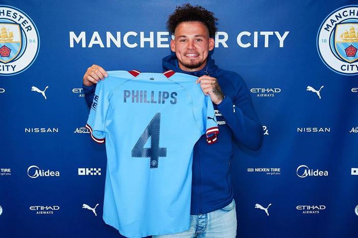 رسميا.. مانشستر سيتي يعلن التعاقد مع كالفين فيليبس قادما من ليدز يونايتد kalvin