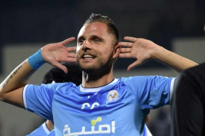 لوكاس يغازل الفيصلي ويتحدث عن مواجهات الوحدات 13813-lukas-cfc