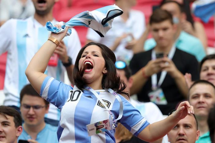 159956-جماهير-كأس-العالم-(10)