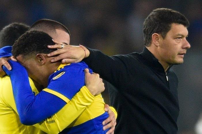 بوكا جونيورز يقيل مدربه بعد توديع كوبا ليبرتادوريس boca-juniors-copa-libertadores-165717390216x9