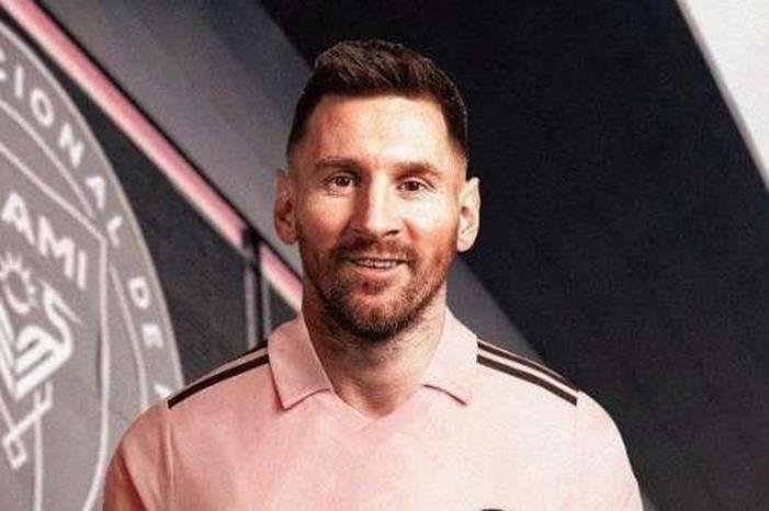 شاهد.. ميسي ينجو من حادث مروع في أمريكا 11473793771689393167