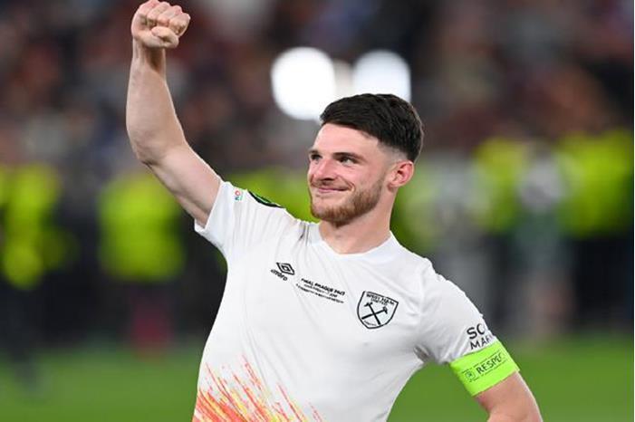 64b29af242360442b979edeb