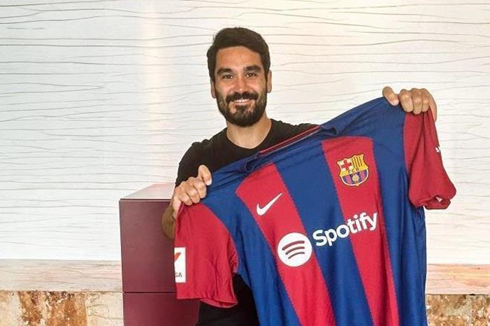 برشلونة يحدد موعد تقديم جوندوجان - فيديو main_image64b2e2f3ca0aa