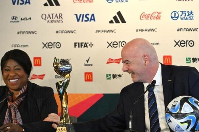 64b7b052423604276d3ef44c