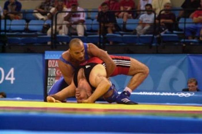 الأردن ينظم بطولة العالم للمصارعة تحت سن 20 main_image64baad82ba14e