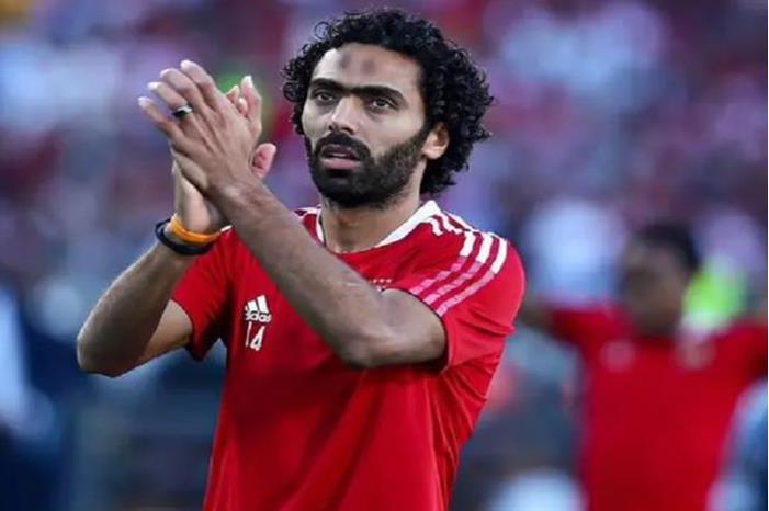 الأهلي المصري يعلن عن عقوبة الشحات بعد واقعة صفعه للاعب المغربي الشيبي 64c0078b4c59b7409b383f38