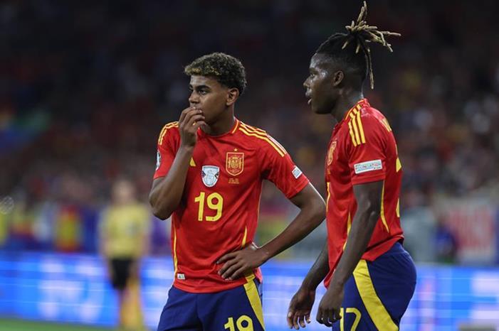 إسبانيا تسحق جورجيا برباعية وتضرب موعدا ناريا مع ألمانيا 66812e894236041be31cef37