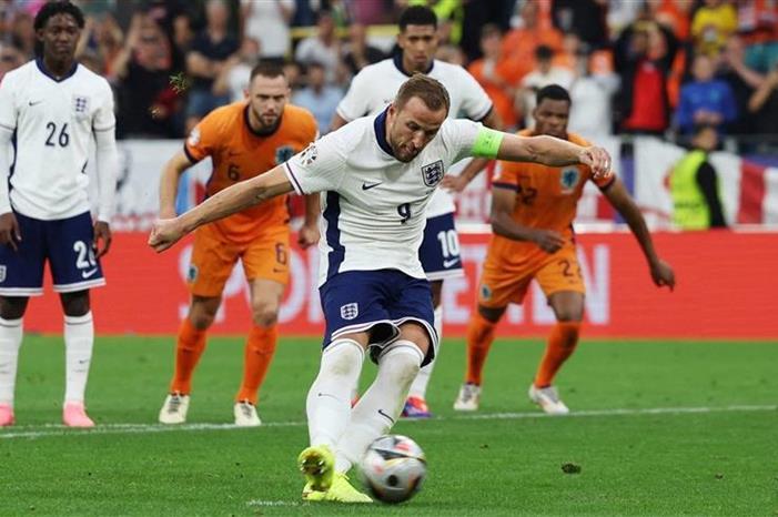 هاري كين هداف الأدوار الإقصائية 2024711115449699EZ