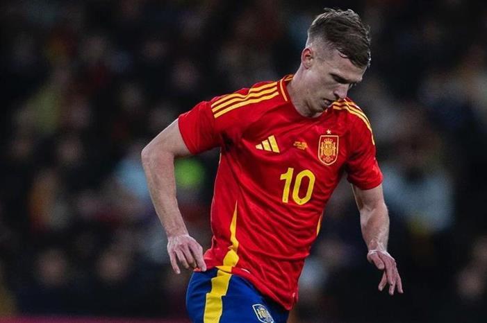 بعد تألقه في يورو 2024.. صراع بين الأندية الأوروبية لضم داني أولمو 101272024_IMG_0445