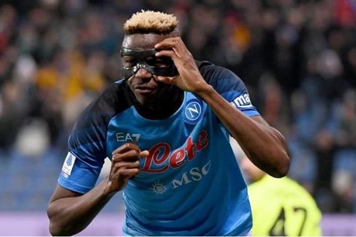 122-014441-victor-osimhen-napoli-drogba_700x400