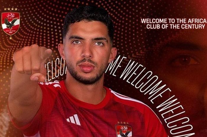 الأهلي المصري يضم مدافع الدحيل القطري 202471721298133JU