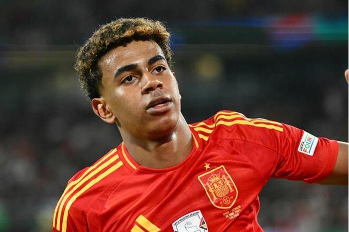 لامين يامال يحقق رقما تاريخيا في يورو 2024 66824efa4c59b72e146ca283