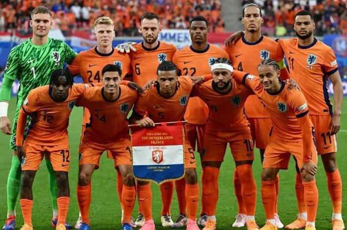 هولندا تواجه رومانيا في ثمن نهائي يورو 2024 5