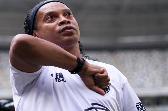 رونالدينيو يحل ضيفا على بنغازي لحضور مهرجان صيف المدينة 669d01df4c59b729557f9ac0