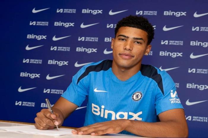 تشيلسي يدعم صفوفه بلاعب جديد استعدادا للموسم الجديد 669e90814236040b087224bf