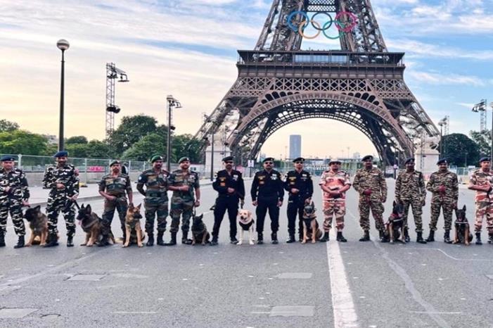 باريس.. إجراءات أمنية مشددة عشية الألعاب الأولمبية 2024 66a0d8824236047bcc1c89da