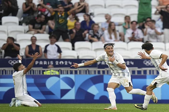 التشكيلة الأساسية لمواجهة العراق والأرجنتين 66a4ea11423604211b1d73d3