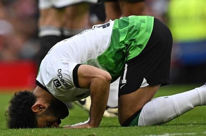 الكشف عن مستقبل محمد صلاح مع ليفربول 6682f62e4236040afe34503a