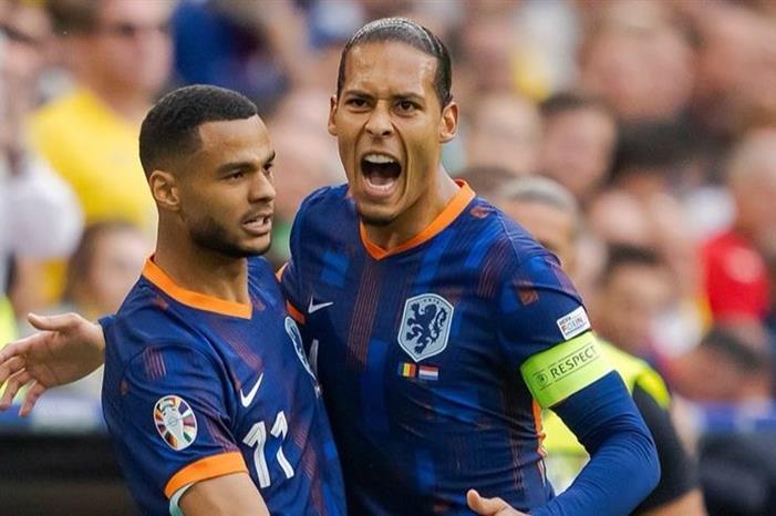 فان دايك: أظهرنا قوتنا أمام رومانيا 20247223479134ZM