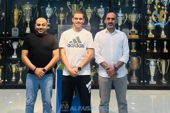 الفيصلي يجدد عقد اللاعب محمد كلوب 449778781_1017212003737600_2430355850969554918_n