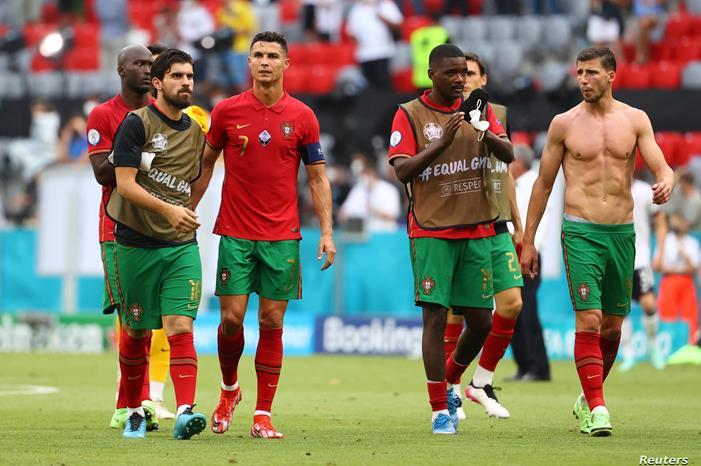 2021-06-19T180407Z_1528754232_UP1EH6J1E6S1H_RTRMADP_3_SOCCER-EURO-POR-GER-REPORT