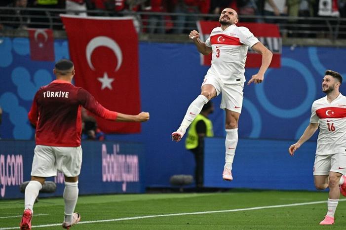 66877c1e4c59b724505b18c1