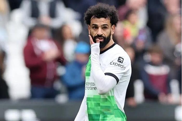 ليفربول يهدد صلاح: التجديد مقابل الانتقال main_image668a56cfbb781