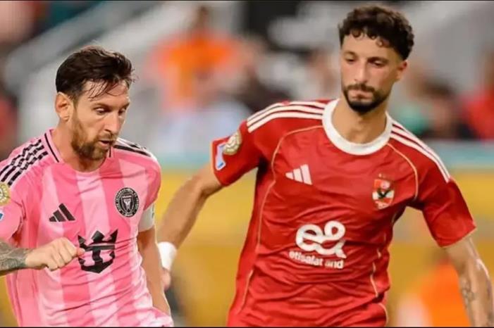 النصر يقترب من مهاجم الأهلي المصري .. "توصية وليد الفراج" Capture