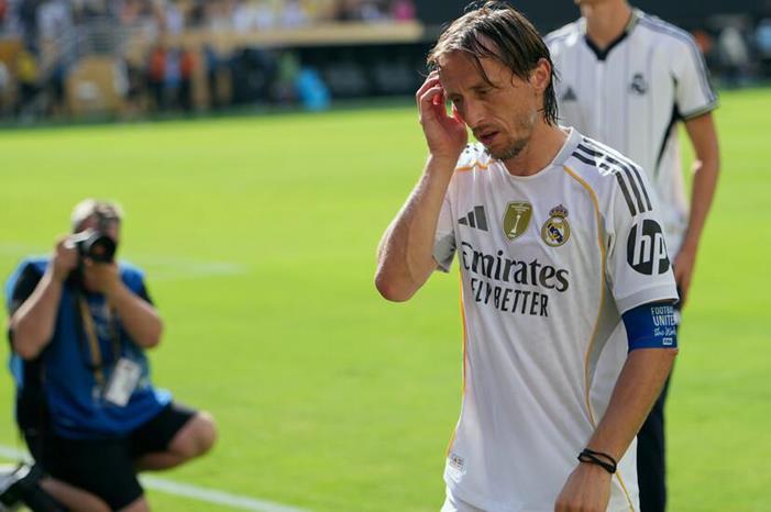 6870ab464236042037541197